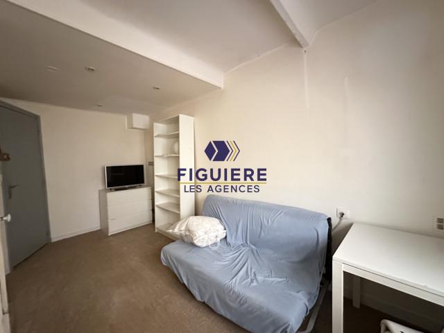 Studio location à Beaurecueil, Bouches-du-Rhône