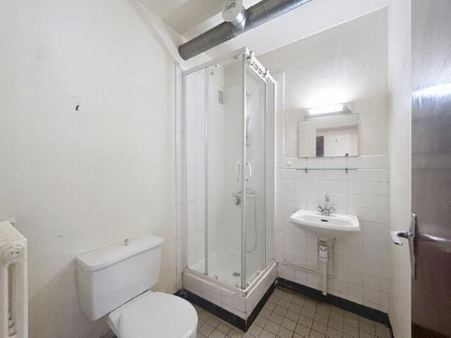 Studio location à Clermont-Ferrand, Clermont-ferrand