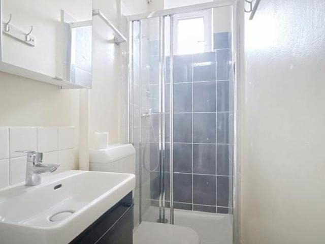 Studio location à Clermont-Ferrand, Clermont-ferrand