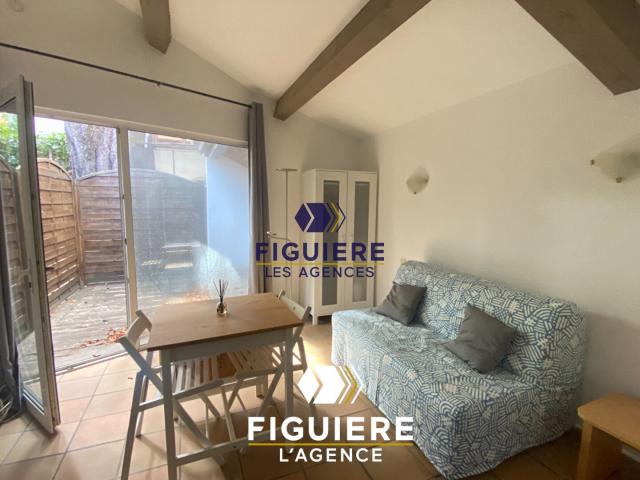 Studio location à Beaurecueil, Bouches-du-Rhône