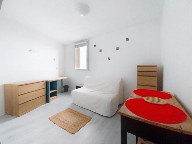 Studio location à Clermont-Ferrand, Clermont-ferrand