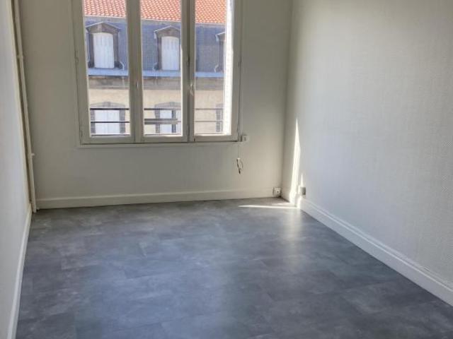 Studio location à Clermont-Ferrand, Clermont-ferrand