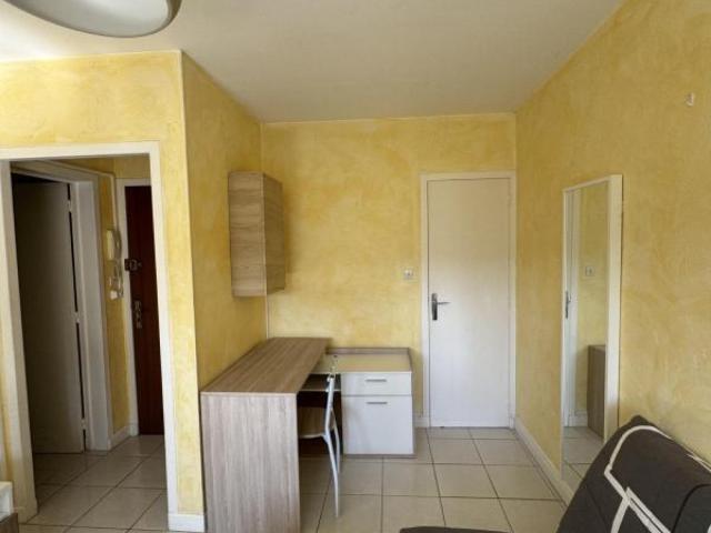 Studio location à L'Oradoux, Clermont-Ferrand