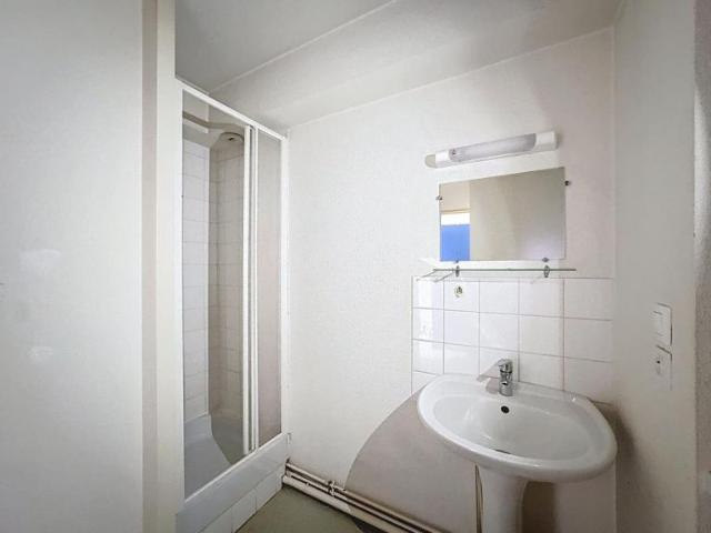 Studio location à Clermont-Ferrand, Clermont-ferrand