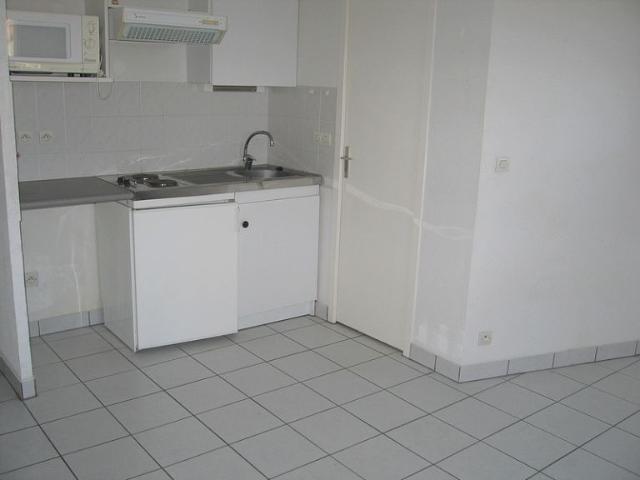 Studio location à Clermont-Ferrand, Aubière