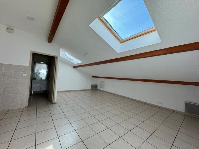 Studio location à Cusset, Villeurbanne