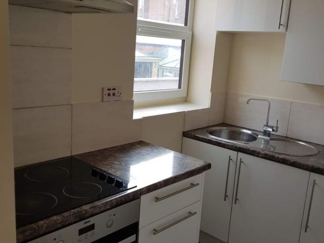 Studio for rent in Abbey Park, Barton In Fabis