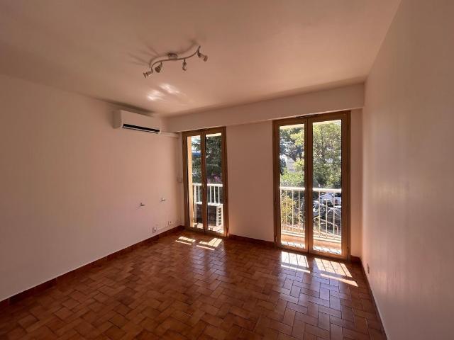 Appartement location à Cagnes-sur-Mer, Alpes-Maritimes