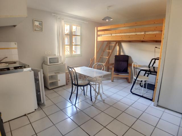 Studio location à Avignon