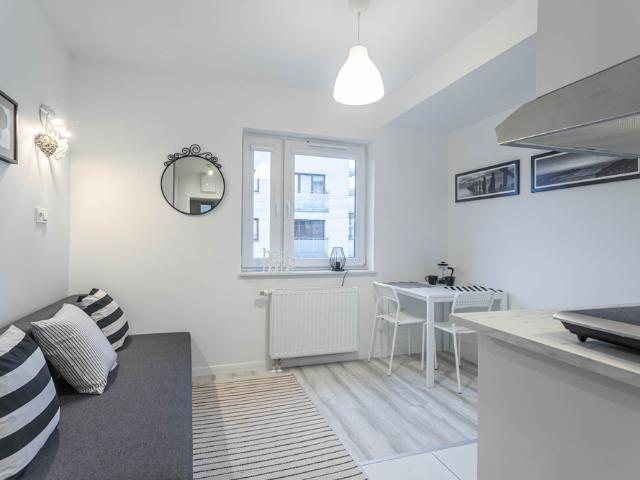 Kawalerka do wynajęcia w Warszawa, Mazowieckie