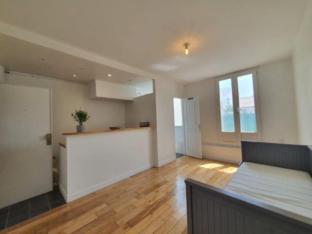 Appartement location à Saint-Denis, L'ile-saint-denis