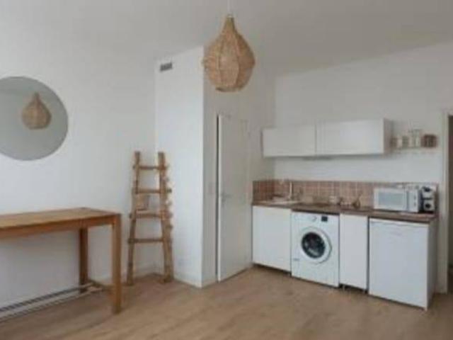 Studio location à Cosne-sur-Loire, Cosne-Cours-sur-Loire