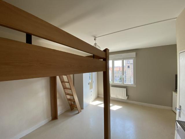 Studio location à Clermont-Ferrand, Clermont-ferrand