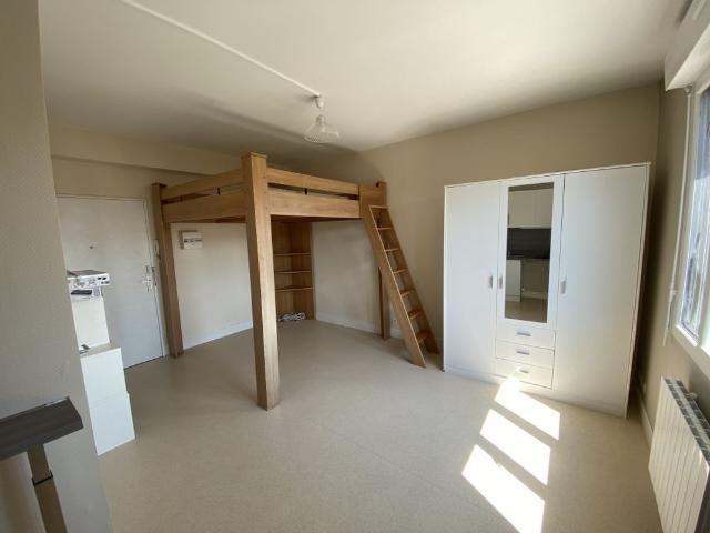 Studio location à Clermont-Ferrand, Clermont-ferrand