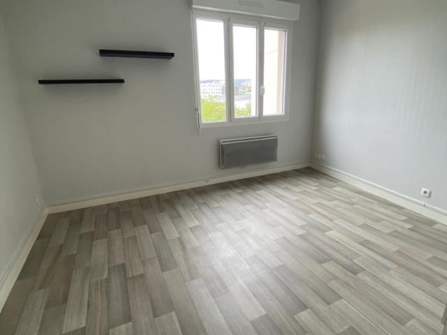 Studio location à Clermont-Ferrand, Clermont-ferrand