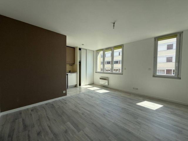 Studio location à Amiens, Somme