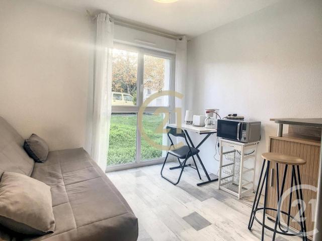 Studio location à Hôtel de ville, Saint-Nazaire