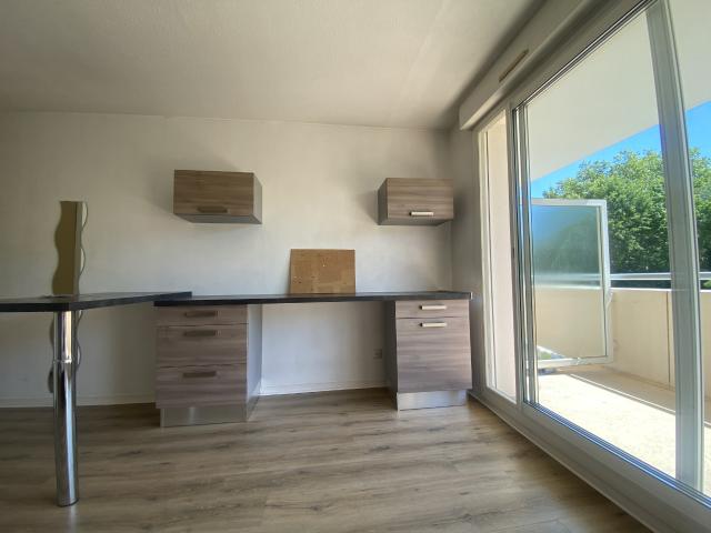 Studio location à Bordeaux, Saint-Michel