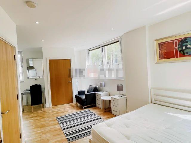Studio for rent in Millwall, Greater London