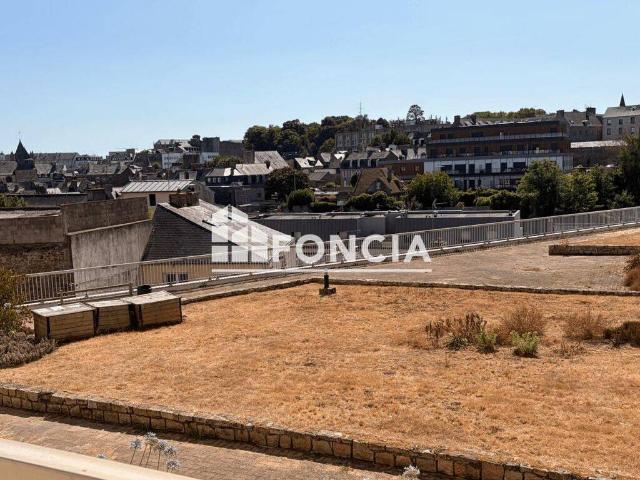 Studio location à Centre, Saint-Brieuc