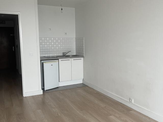 Studio location à La Défense 8, Puteaux
