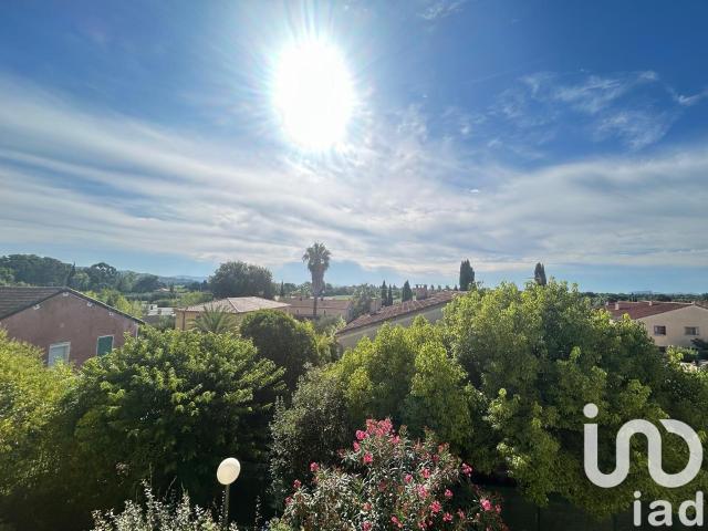 Appartement vente à Arrondissement de Toulon, Hyères