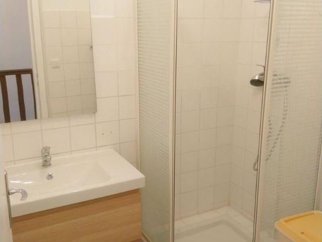 Studio location à Les Bourseaux, Jouy-le-Moutier