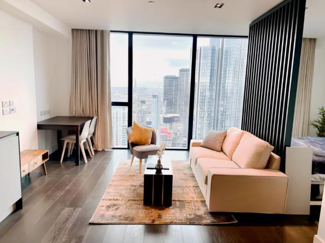 Studio for rent in Isle Of Dogs, Greater London