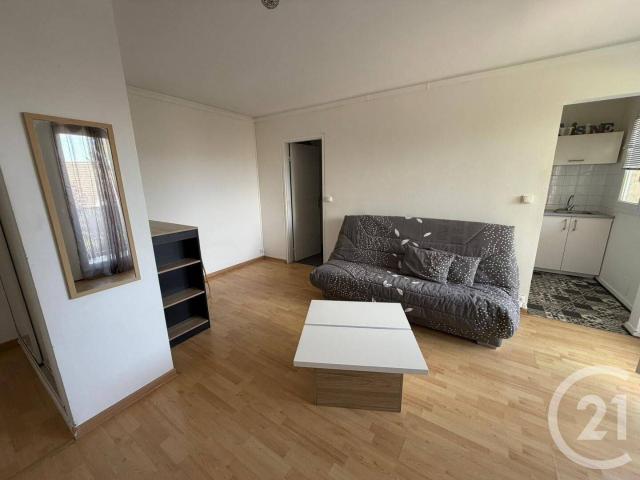 Studio location à Le Plessis-Belleville, Oise