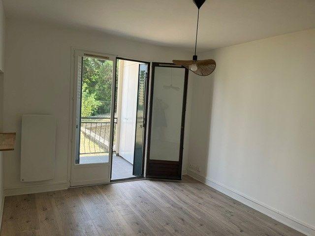Studio location à Créteil