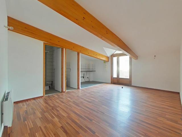 Appartement location à Saint-Étienne, Saint-etienne