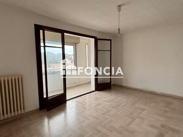 Appartement vente à Arrondissement de Toulon, Hyères