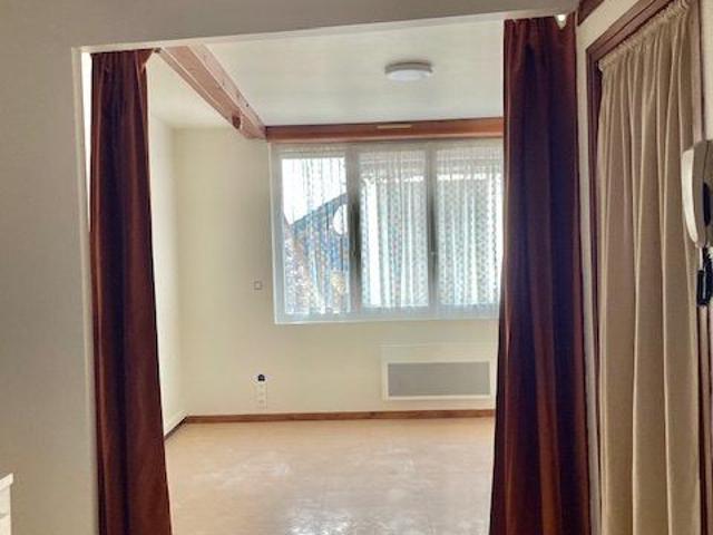 Studio location à Pau, Garlin