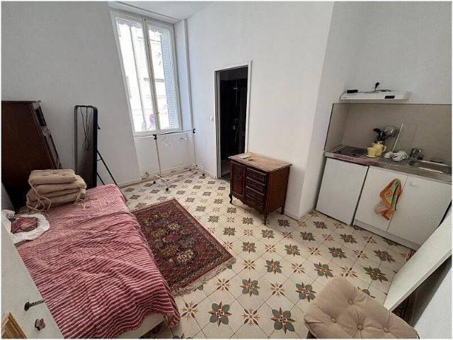 Studio location à Faubourg du Soleil, Alès