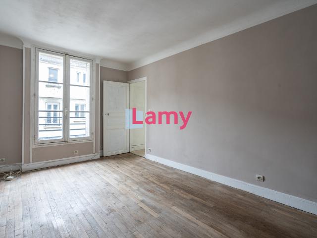 Studio vente à Paris
