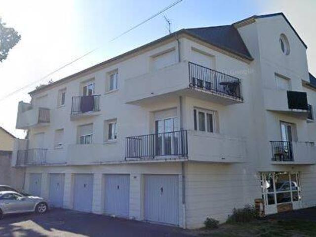 Studio location à Sainte-Geneviève-des-Bois, Essonne