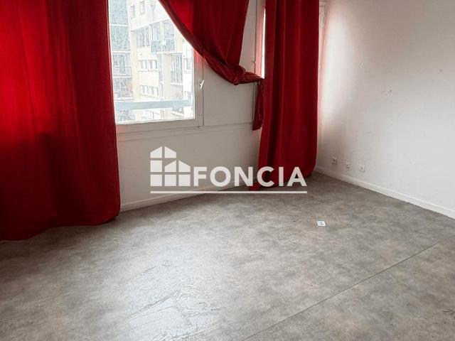 Appartement vente à Saint-Denis, La Courneuve