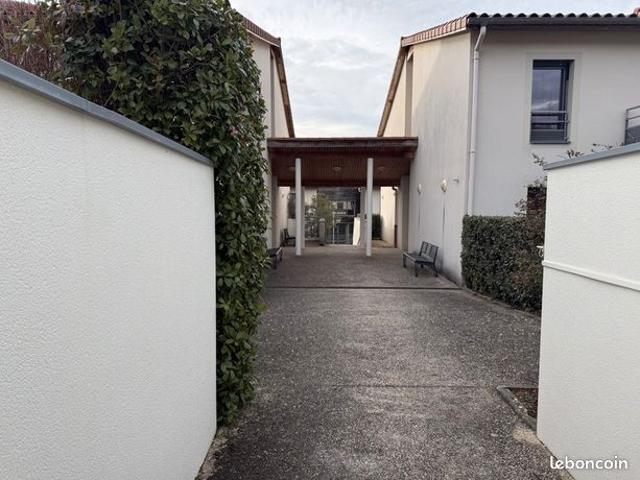 Appartement vente à Vienne, Ville-sous-anjou