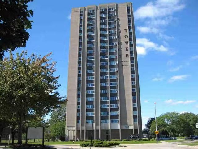 Condo for rent in Detroit