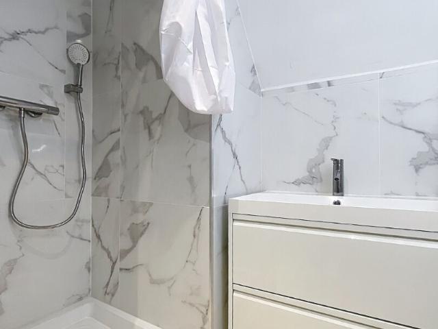 Studio location à Aix-en-Provence, Velaux