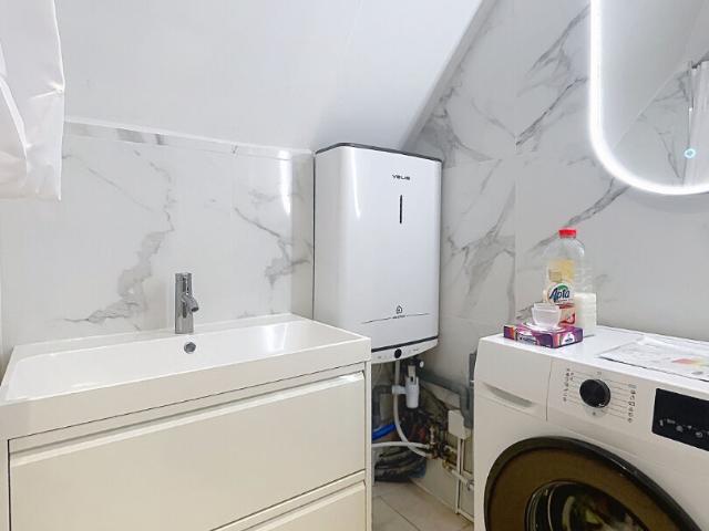 Studio location à Aix-en-Provence, Velaux