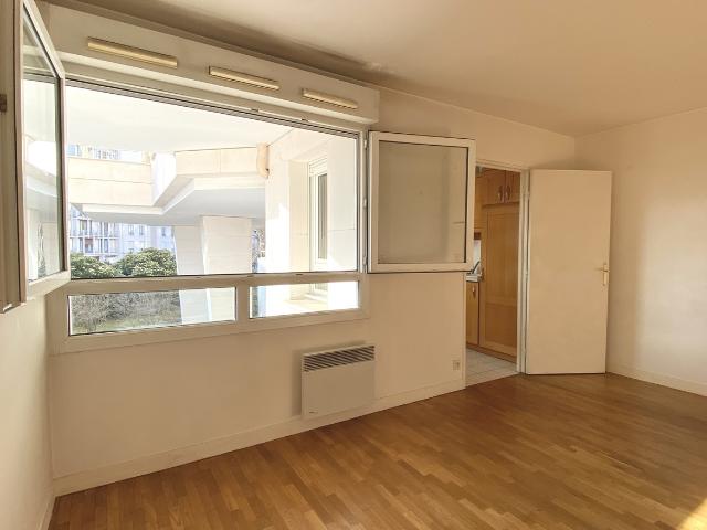 Studio vente à Nanterre, Courbevoie