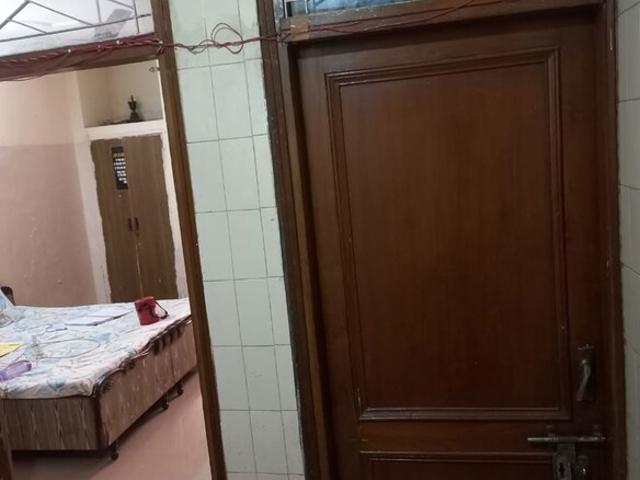 Property for rent in Deri
