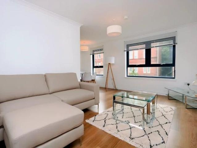 Studio for rent in North Woodside, Scotland