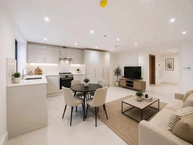 Studio for rent in Connaught Park, Bushey
