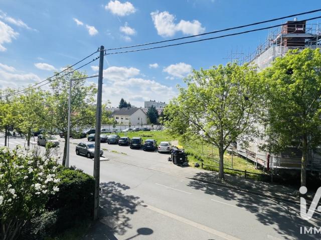 Appartement vente à Résidence de l'Aunette, Ris-Orangis