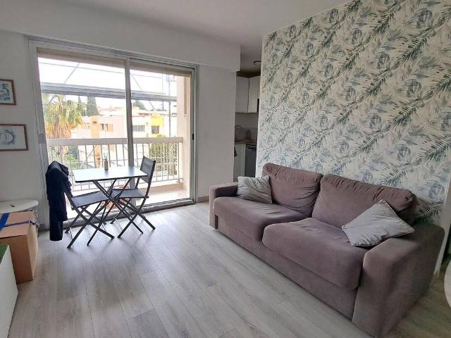 Studio location à Vieille Ville, Antibes