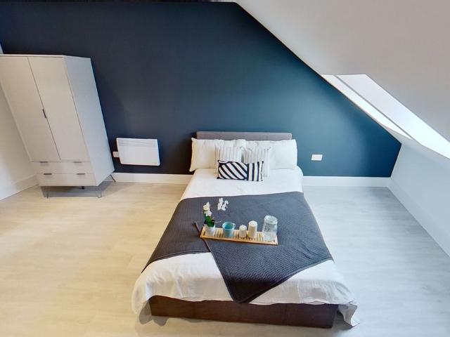 Studio for rent in Haddon, East Midlands