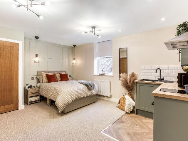 Studio for rent in New Normanton, Derby