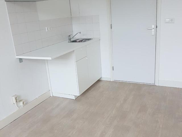 Studio te huur in Vrijenban, Delft